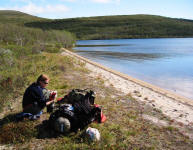 Middagsrast ved Raisjavri.